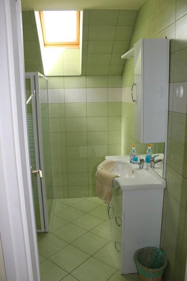 Kiraly Lovastanya Panzio Bed & Breakfast Janoshalma Ngoại thất bức ảnh