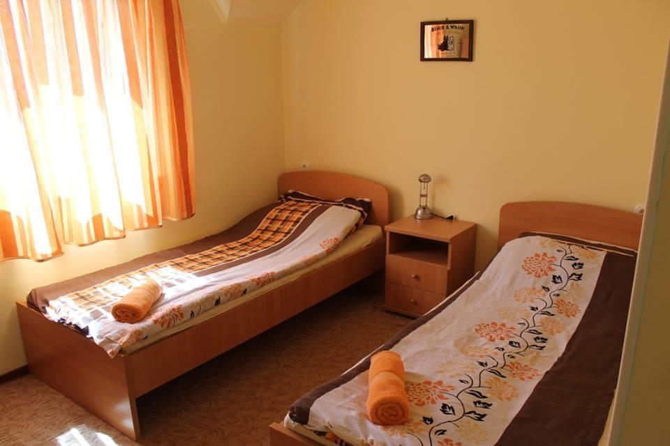 Kiraly Lovastanya Panzio Bed & Breakfast Janoshalma Ngoại thất bức ảnh